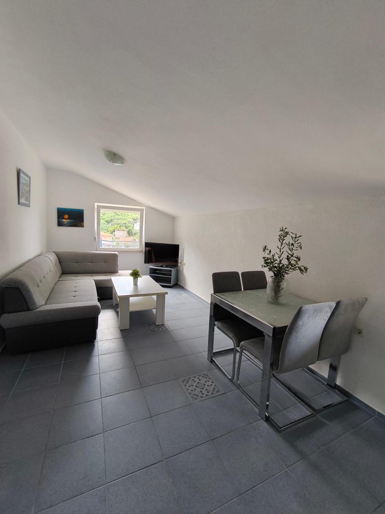 Apartmani Baresic Podgora Exterior foto