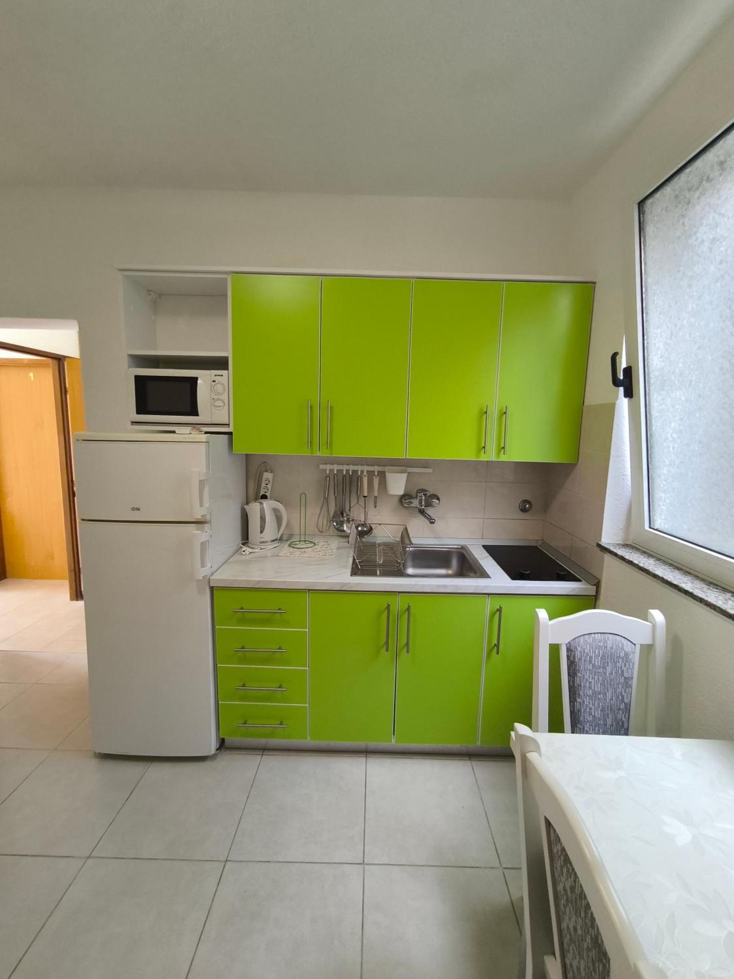 Apartmani Baresic Podgora Exterior foto