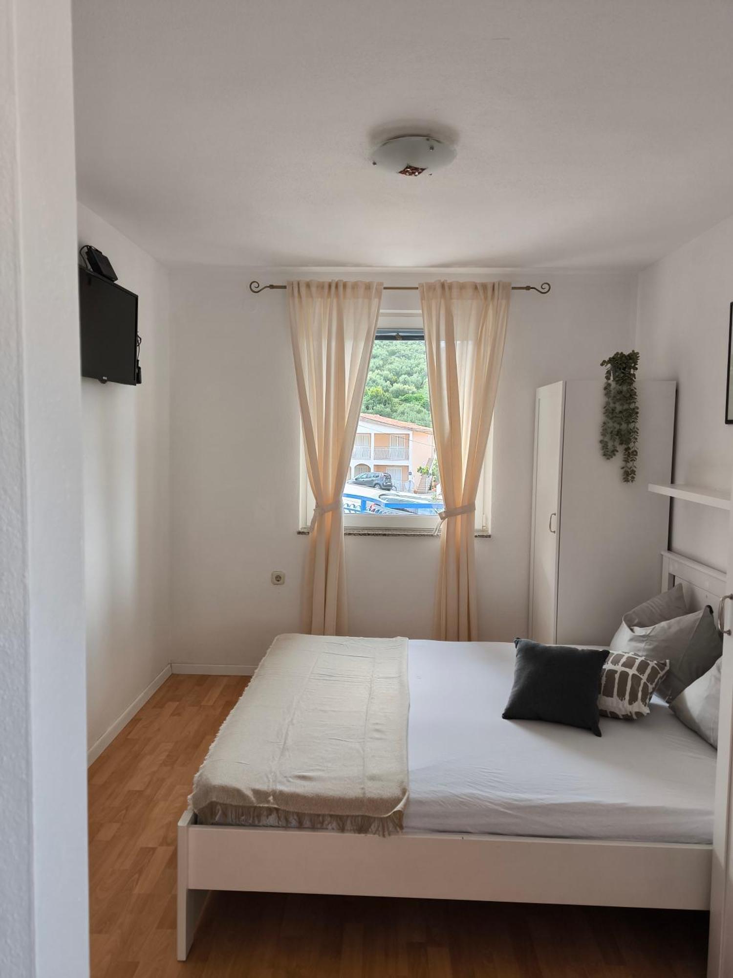 Apartmani Baresic Podgora Exterior foto